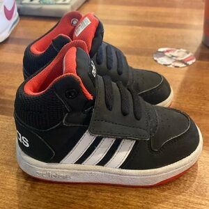 Adidas high tops sz 6k